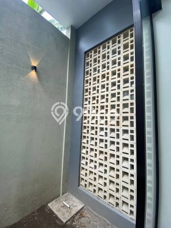 Dijual Rumah 4 Kamar Lokasi Ideal Nyaman dan Strategis di Sewon Dijual Rumah 4 Kamar Lokasi Ideal Nyaman dan Strategis di Sewon