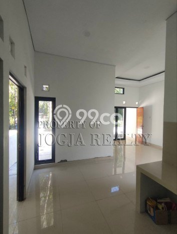 Jual Rumah Murah Meriah Kasihan Punya 2 KT & LT 100m2 Jual Rumah Murah Meriah Kasihan Punya 2 KT & LT 100m2