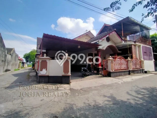 Hunian Cantik Minimalis Lb 297m2 di Banguntapan, Bantul Hunian Cantik Minimalis Lb 297m2 di Banguntapan, Bantul