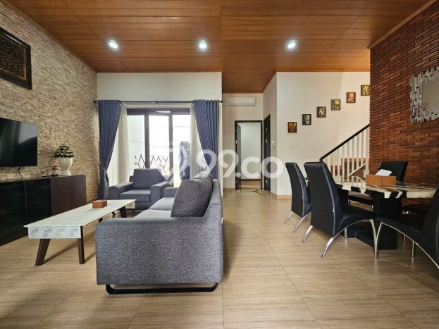 Rumah Luxury Modern Siap Huni di Maguwoharjo Yogyakarta Rumah Luxury Modern Siap Huni di Maguwoharjo Yogyakarta