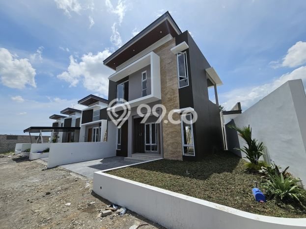 Rumah Strategis Modern Lb 95m2 di Ngaglik, Sleman Rumah Strategis Modern Lb 95m2 di Ngaglik, Sleman