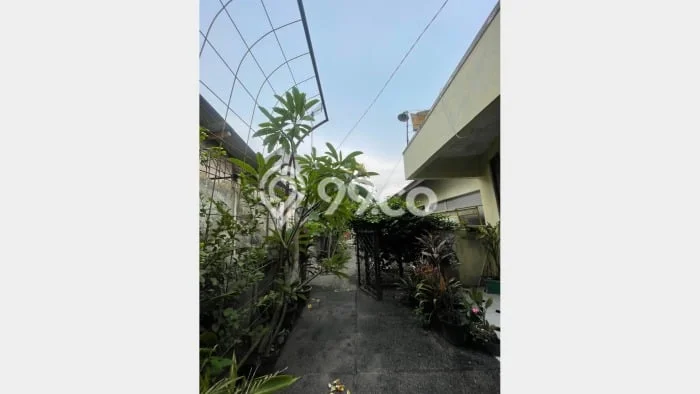 Rumah Modern 3 Kamar LT 162m2 di Condong Catur Rumah Modern 3 Kamar LT 162m2 di Condong Catur