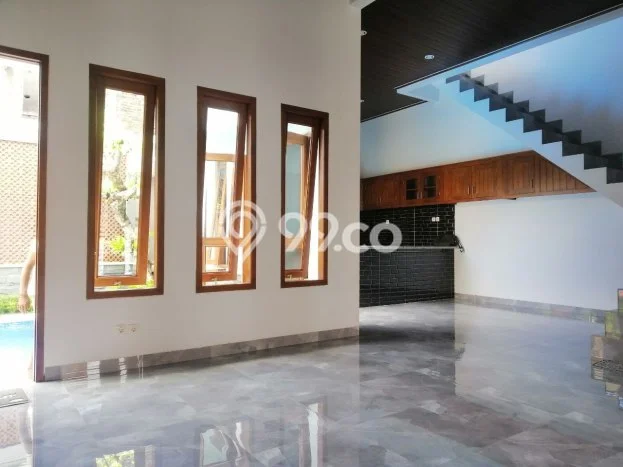 DIJUAL CEPAT! Rumah Gondokusuman, Yogyakarta, LT 286m² Bangunan 100m² DIJUAL CEPAT! Rumah Gondokusuman, Yogyakarta, LT 286m² Bangunan 100m²
