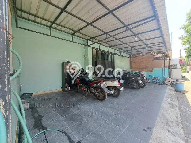 Kost untuk Dijual di Maguwoharjo Punya 8 Kamar Kost untuk Dijual di Maguwoharjo Punya 8 Kamar