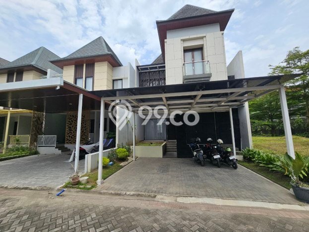 Rumah Luxury Modern Siap Huni di Maguwoharjo Yogyakarta Rumah Luxury Modern Siap Huni di Maguwoharjo Yogyakarta