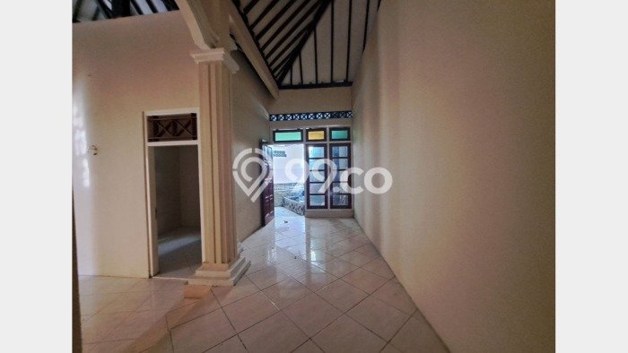 Dijual Cepat Rumah LT 275m2m² / LB 200m2m² di Kawasan Komersial Jetis, Bantul Dijual Cepat Rumah LT 275m2m² / LB 200m2m² di Kawasan Komersial Jetis, Bantul
