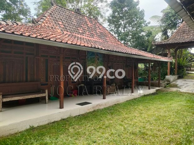 For Sale! Vila di Cangkringan, Ukuran 2050m2m², Dekat ke Pusat Kota For Sale! Vila di Cangkringan, Ukuran 2050m2m², Dekat ke Pusat Kota