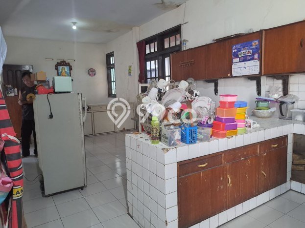 Unit Kost Dijual di Banguntapan dengan 12 Kamar Tidur & Luas Bangunan 340m2 Unit Kost Dijual di Banguntapan dengan 12 Kamar Tidur & Luas Bangunan 340m2
