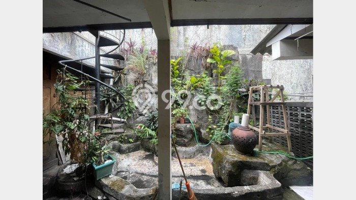 Rumah Modern 3 Kamar LT 162m2 di Condong Catur Rumah Modern 3 Kamar LT 162m2 di Condong Catur