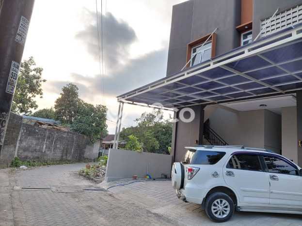 Kost Dijual Lokasi Depok, Sleman, Spesifikasi 12 Kamar Tidur dan Luas 285m2 Kost Dijual Lokasi Depok, Sleman, Spesifikasi 12 Kamar Tidur dan Luas 285m2