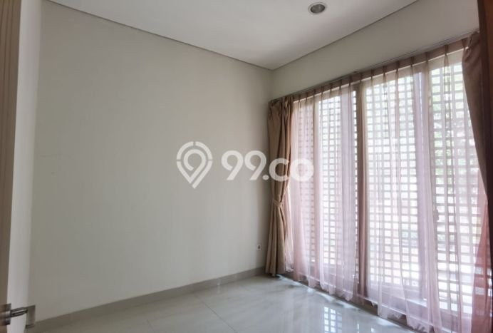 Hunian Mewah LB 130m2 Siap Pakai Desain Elegan di BSD City, Tangerang Hunian Mewah LB 130m2 Siap Pakai Desain Elegan di BSD City, Tangerang