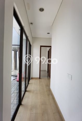 Hunian Mewah LB 130m2 Siap Pakai Desain Elegan di BSD City, Tangerang Hunian Mewah LB 130m2 Siap Pakai Desain Elegan di BSD City, Tangerang