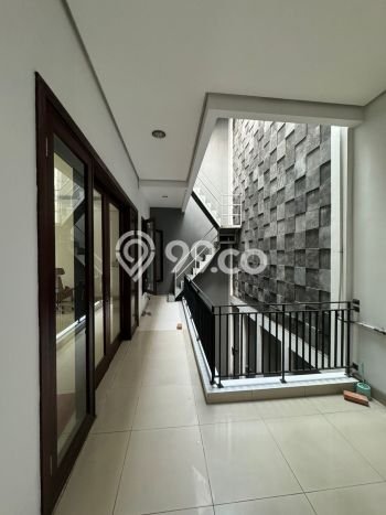 Rumah Elit LB 400m2 Siap Huni Desain Elegan di Kapuk, Jakarta Utara Rumah Elit LB 400m2 Siap Huni Desain Elegan di Kapuk, Jakarta Utara