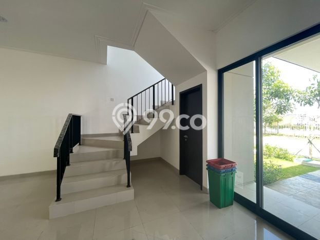 For Sale! Luxury House LT 120m2 Desain Elegan di Pantai Indah Kapuk For Sale! Luxury House LT 120m2 Desain Elegan di Pantai Indah Kapuk