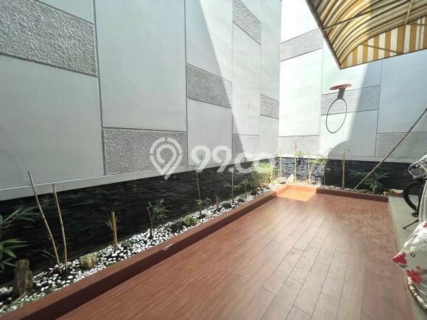 Rumah Luxury Modern Tanpa Renovasi di Ancol Jakarta Utara Rumah Luxury Modern Tanpa Renovasi di Ancol Jakarta Utara