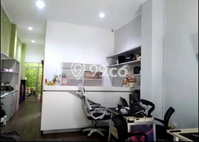 Ruko Dijual di Pademangan LT 135m2, LB 228m2 untuk Investasi Ruko Dijual di Pademangan LT 135m2, LB 228m2 untuk Investasi
