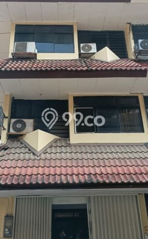 Ruko Dijual di Prime Area Jakarta Barat Luas 190m2 Ruko Dijual di Prime Area Jakarta Barat Luas 190m2