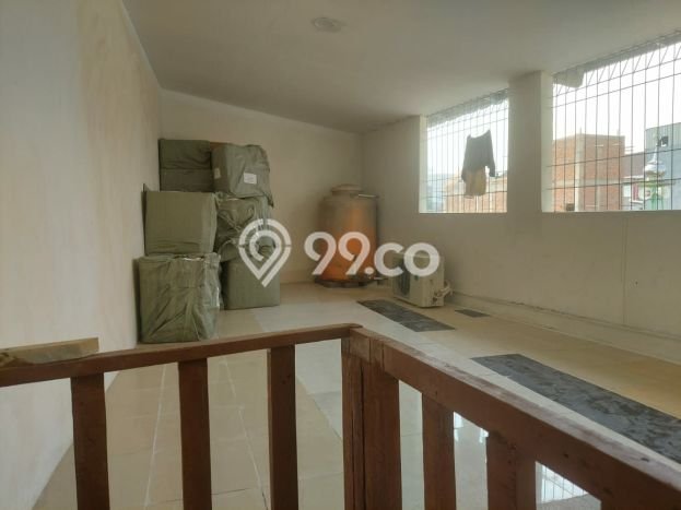 Dijual Cepat Rumah Siap Huni LT 84m2 LB 200m2 di Jakarta Barat Cocok untuk Hunian Dijual Cepat Rumah Siap Huni LT 84m2 LB 200m2 di Jakarta Barat Cocok untuk Hunian