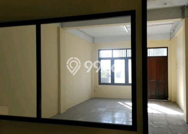 Ruko Bagus Dijual LB 480m2 Lokasi Strategis Jakarta Selatan Area Cocok untuk Berbisnis Ruko Bagus Dijual LB 480m2 Lokasi Strategis Jakarta Selatan Area Cocok untuk Berbisnis