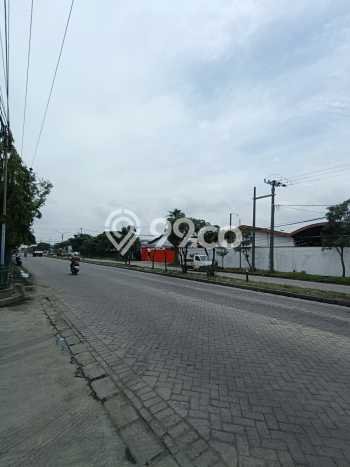 FOR RENT! Gudang di Margomulyo Cocok untuk Bisnis 1400m2 FOR RENT! Gudang di Margomulyo Cocok untuk Bisnis 1400m2