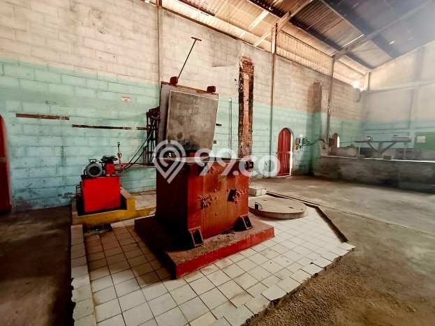 Dijual! Pabrik di Probolinggo Probolinggo LT 41335m2 / LB 8135m2 Kawasan Strategis Dijual! Pabrik di Probolinggo Probolinggo LT 41335m2 / LB 8135m2 Kawasan Strategis