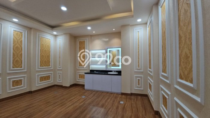 Unit Komersial Disewakan di Surabaya Area Strategis Harga Kompetitif Unit Komersial Disewakan di Surabaya Area Strategis Harga Kompetitif