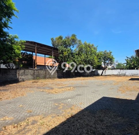 Unit Gudang Disewa Lokasi Gempol, Pasuruan Spesifikasi Luas Bangunan 2200m2 Unit Gudang Disewa Lokasi Gempol, Pasuruan Spesifikasi Luas Bangunan 2200m2