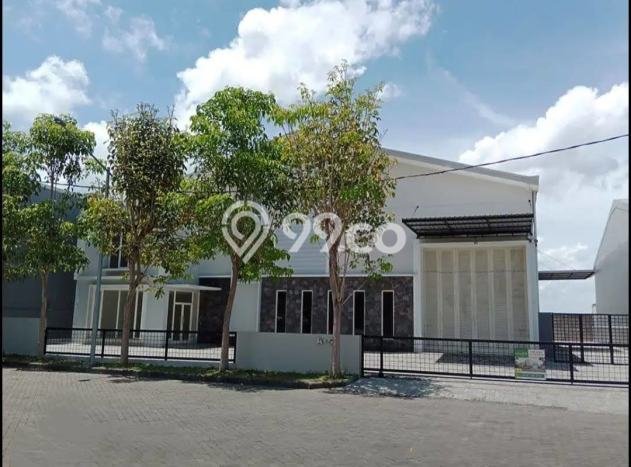 Gudang Dijual di Surabaya LT 1295m2 & LB 763m2 Lokasi Terbaik! Gudang Dijual di Surabaya LT 1295m2 & LB 763m2 Lokasi Terbaik!