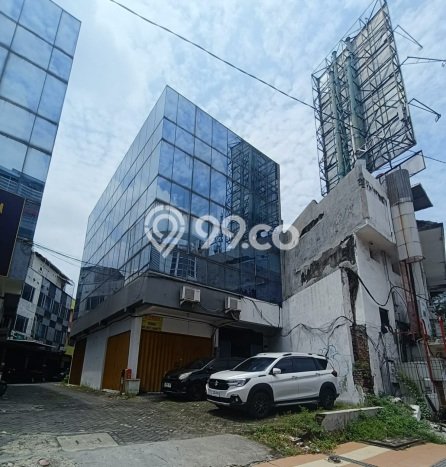 Ruko Disewa di Bubutan, Surabaya, LT 56m2 / LB 200m2 Ruko Disewa di Bubutan, Surabaya, LT 56m2 / LB 200m2