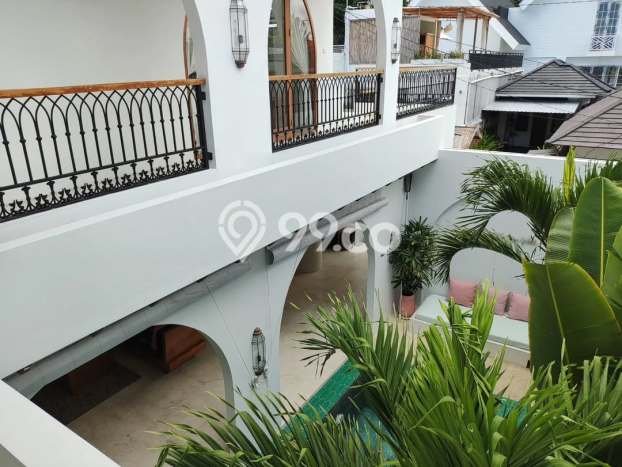 PROMO SPESIAL! Dijual Rumah Berkualitas di Pererenan, Badung, Luas Tanah 200m² Luas Bangunan 180m² PROMO SPESIAL! Dijual Rumah Berkualitas di Pererenan, Badung, Luas Tanah 200m² Luas Bangunan 180m²