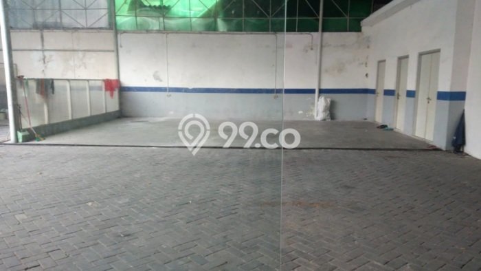 Disewakan Ruko di Pusat Kota Surabaya Ramai Strategis Disewakan Ruko di Pusat Kota Surabaya Ramai Strategis