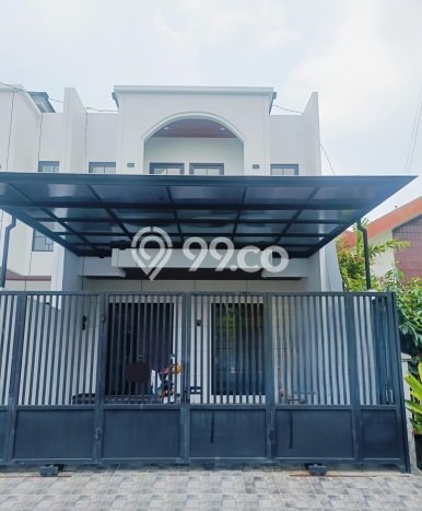 Dijual Rumah Luas Elegan Dengan View Cantik di Middle East Ring Road, Surabaya Dijual Rumah Luas Elegan Dengan View Cantik di Middle East Ring Road, Surabaya