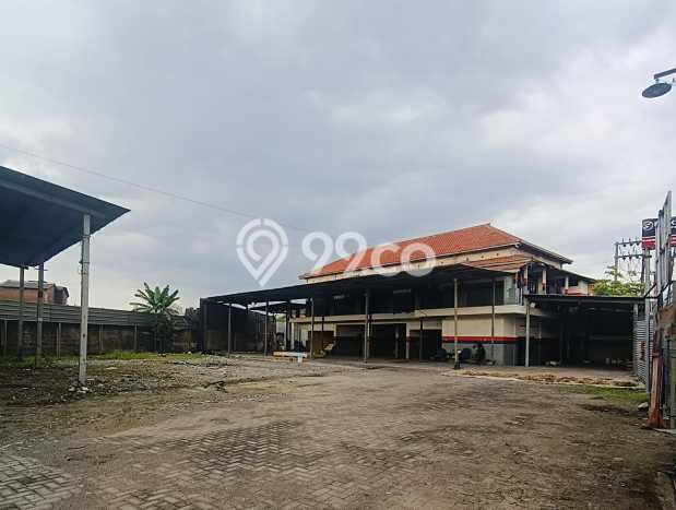 Gudang disewakan di Waru Sidoarjo dengan luas bangunan 600m2 Gudang disewakan di Waru Sidoarjo dengan luas bangunan 600m2