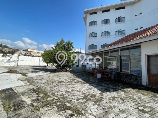Jual Rumah Mewah Elegan Dengan View Eksklusif di Raya Darmo, Surabaya Jual Rumah Mewah Elegan Dengan View Eksklusif di Raya Darmo, Surabaya