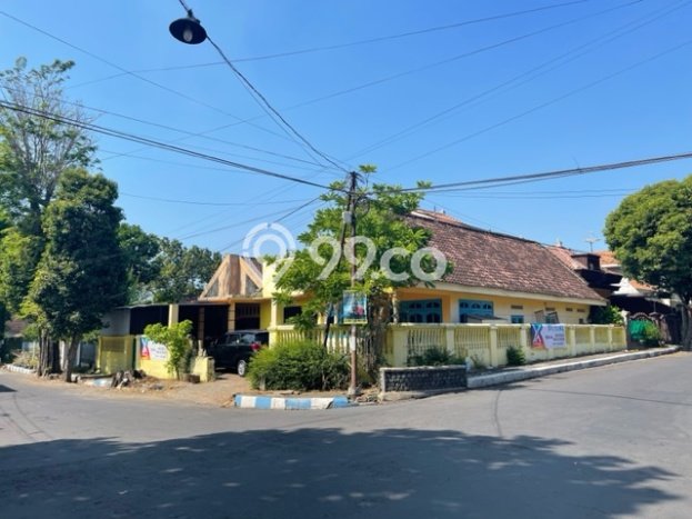 Dijual Cepat Rumah Bagus Siap Huni LB 300m2 di Klakah, Lumajang Dijual Cepat Rumah Bagus Siap Huni LB 300m2 di Klakah, Lumajang