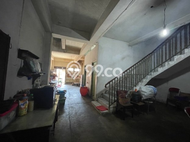 Ruko Dijual di Prime Area Surabaya Luas 337m2 Ruko Dijual di Prime Area Surabaya Luas 337m2