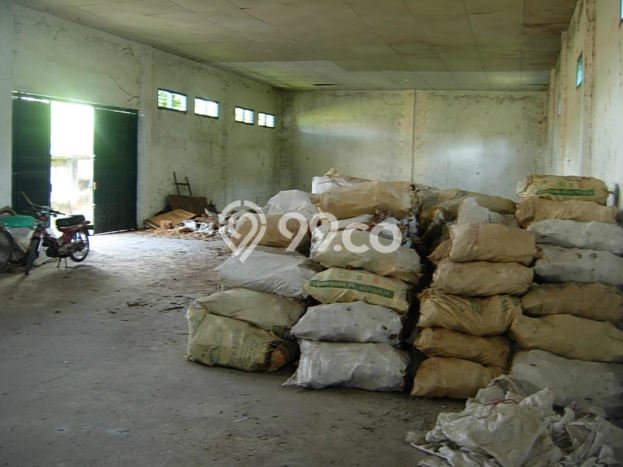 Dijual Gudang di Bangil Pasuruan LT 1230m2 / LB 1000m2 Dijual Gudang di Bangil Pasuruan LT 1230m2 / LB 1000m2