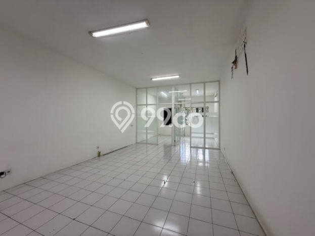 Ruko Bagus Dijual di Sukomanunggal Surabaya Strategis Cocok untuk Kembangkan Bisnis Ruko Bagus Dijual di Sukomanunggal Surabaya Strategis Cocok untuk Kembangkan Bisnis