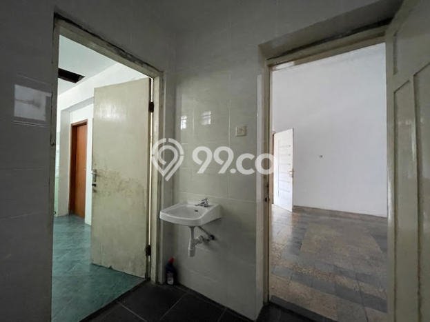 Jual Rumah Mewah Elegan Dengan View Eksklusif di Raya Darmo, Surabaya Jual Rumah Mewah Elegan Dengan View Eksklusif di Raya Darmo, Surabaya