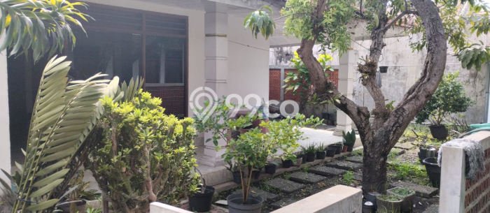 For Sale Rumah Mewah Exclusive di Sukolilo, Surabaya For Sale Rumah Mewah Exclusive di Sukolilo, Surabaya