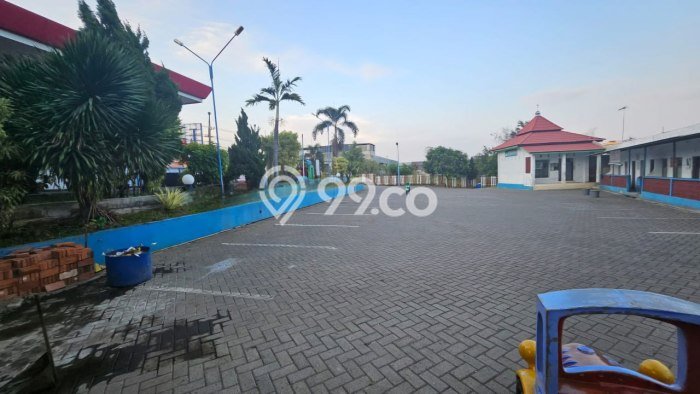 Lokasi Strategis! Dijual Komersial Bisnis di Purwosari, Pasuruan Kondisi Baik Lokasi Strategis! Dijual Komersial Bisnis di Purwosari, Pasuruan Kondisi Baik