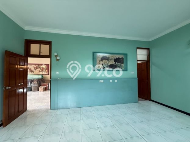 Jarang Ada! Rumah Sewa 6 Kamar Bagus Siap Huni Darmo permai Jarang Ada! Rumah Sewa 6 Kamar Bagus Siap Huni Darmo permai