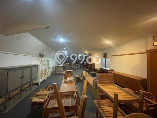 Pabrik Dijual Lokasi Emas di Batealit Luas 3600m2 Pabrik Dijual Lokasi Emas di Batealit Luas 3600m2
