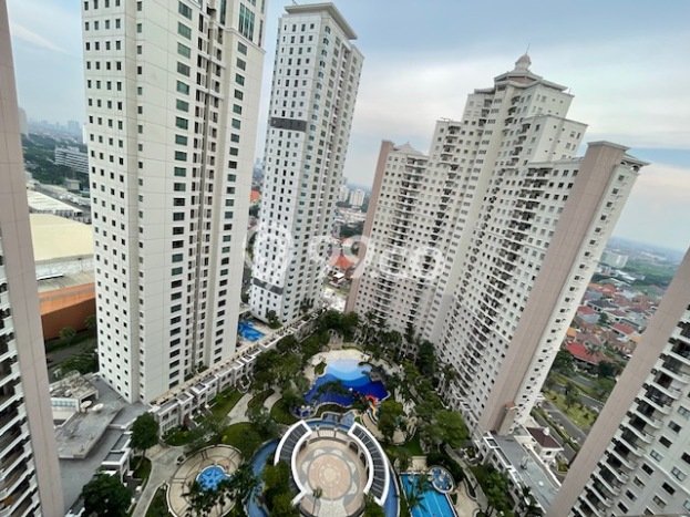 Apartemen Sewa 3 Kamar Hemat Siap Huni di Surabaya, Luas 85m2 Apartemen Sewa 3 Kamar Hemat Siap Huni di Surabaya, Luas 85m2