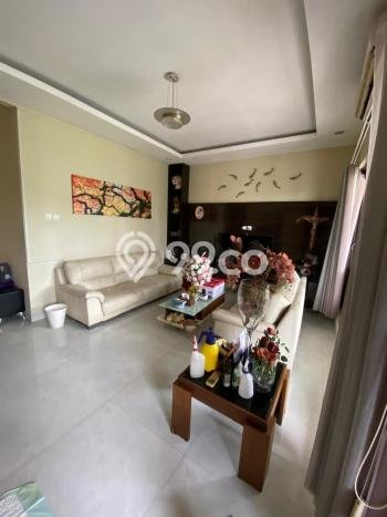 Rumah Elit LB 340m2 Siap Huni Desain Elegan di Pondok Indah, Jakarta Selatan Rumah Elit LB 340m2 Siap Huni Desain Elegan di Pondok Indah, Jakarta Selatan