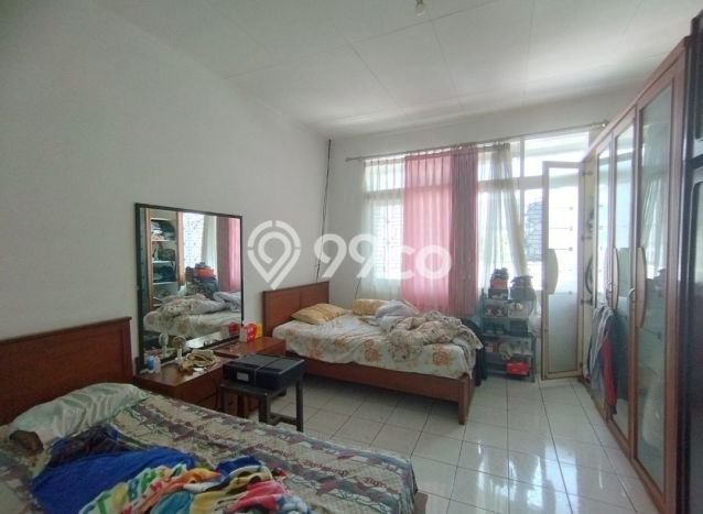 For Sale Rumah 4 Kamar Lokasi Strategis Bagus dan Strategis di Cimahi Utara For Sale Rumah 4 Kamar Lokasi Strategis Bagus dan Strategis di Cimahi Utara