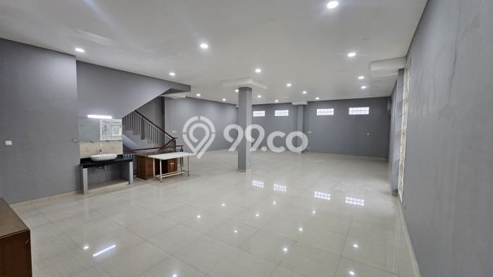 Untuk Disewa Ruko di Lembang Bandung Barat LT 140m2, LB 220m2 Untuk Disewa Ruko di Lembang Bandung Barat LT 140m2, LB 220m2