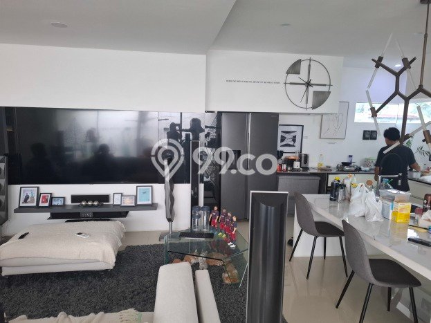 Dijual Komersial di Semarang Timur Semarang LT 295m2 / LB 240m2 Dijual Komersial di Semarang Timur Semarang LT 295m2 / LB 240m2