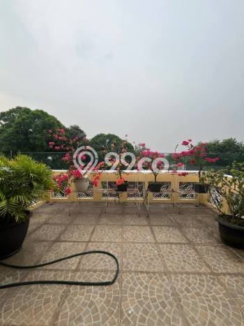 Hunian Elit LB 265m2 Siap Huni Desain Elegan di Kota Wisata, Bogor Hunian Elit LB 265m2 Siap Huni Desain Elegan di Kota Wisata, Bogor