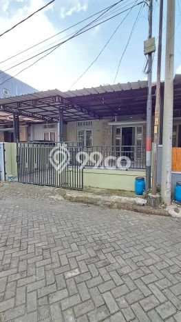 For Sale Hunian Rumah Nyaman 2 KT di Pondok Ranggon, Jakarta Timur For Sale Hunian Rumah Nyaman 2 KT di Pondok Ranggon, Jakarta Timur